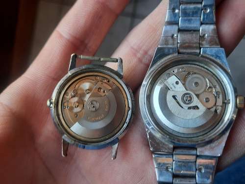 2 vintage men`s watches