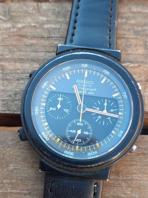 vintage men's seiko chronograph