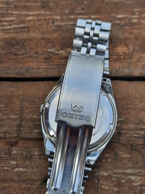 vintage men's seiko watch