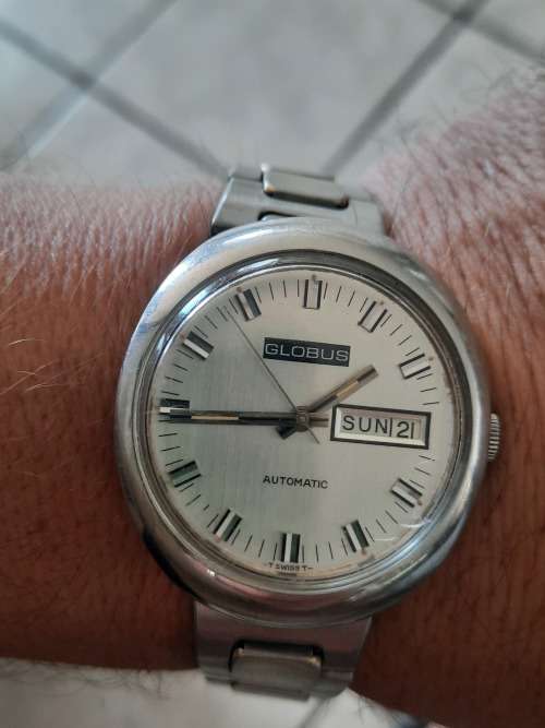 vintage men's Globus automatic