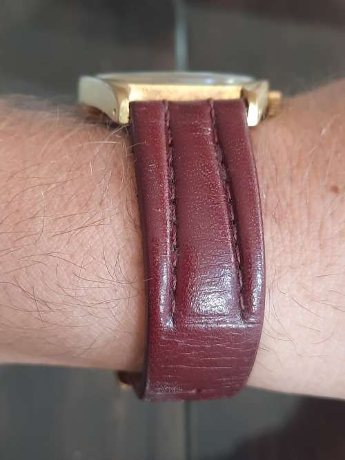vintage men's Tissot Pr 516 watch