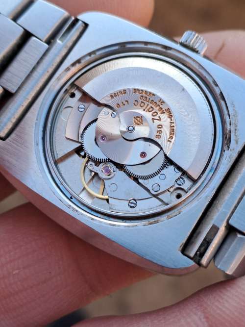 vintage men's zodiac automatic watch