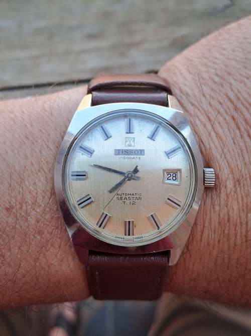 vintage men's Tissot visodate