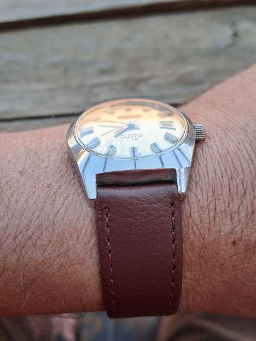 vintage men's Tissot visodate
