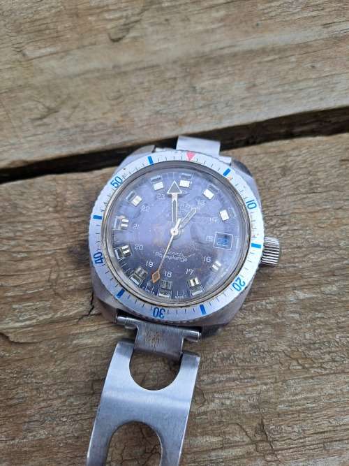 vintage men's rotary aquaplunge automatic