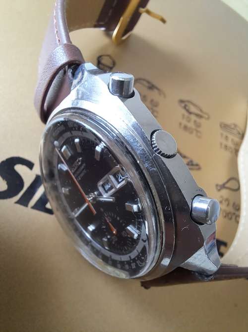 vintage men's seiko chronograph automatic