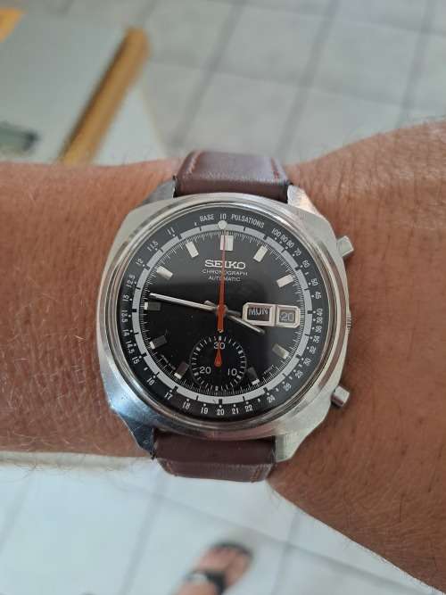 vintage men's seiko chronograph automatic