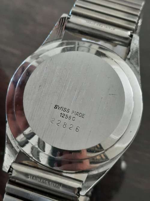 Vintage men`s buler wind up watch