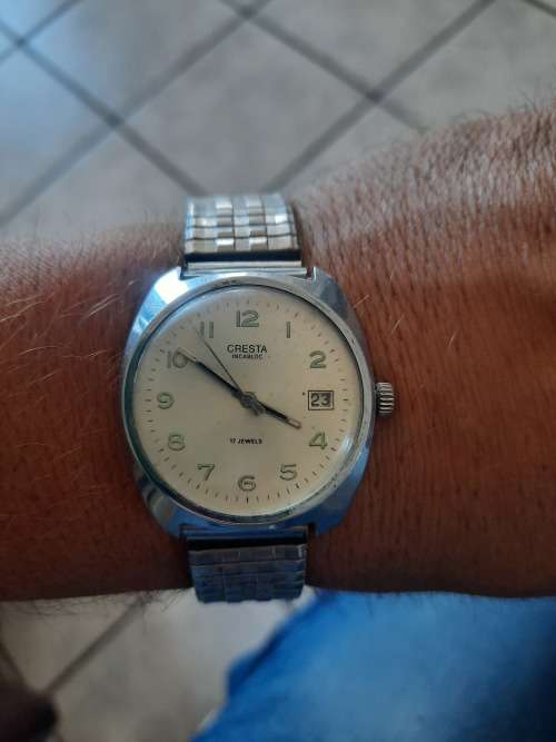 Vintage men`s cresta watch