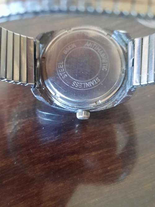 Vintage men`s cresta watch