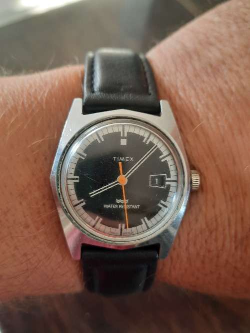 Vintage men`s timex watch