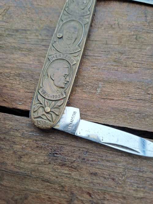 Vintage pocket knife