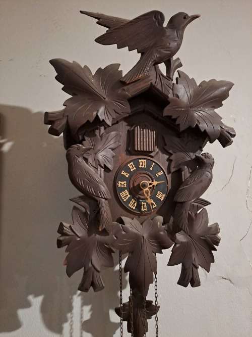 Vintage cuckoo clock