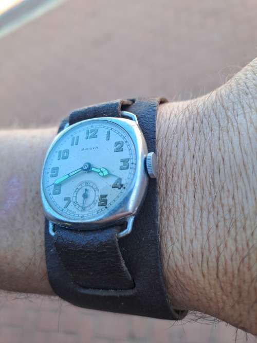 2x vintage watches