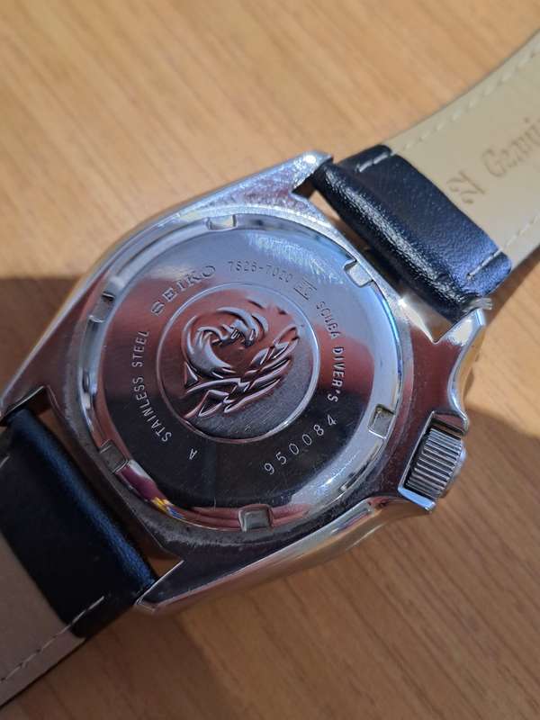 Vintage men`s seiko diver`s