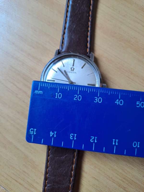 Vintage men`s omega seamaster De ville