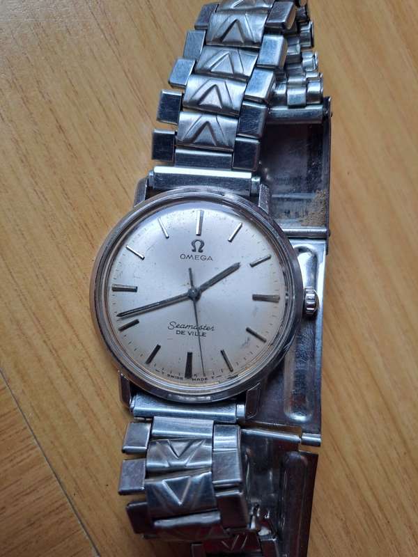 Omega De ville
