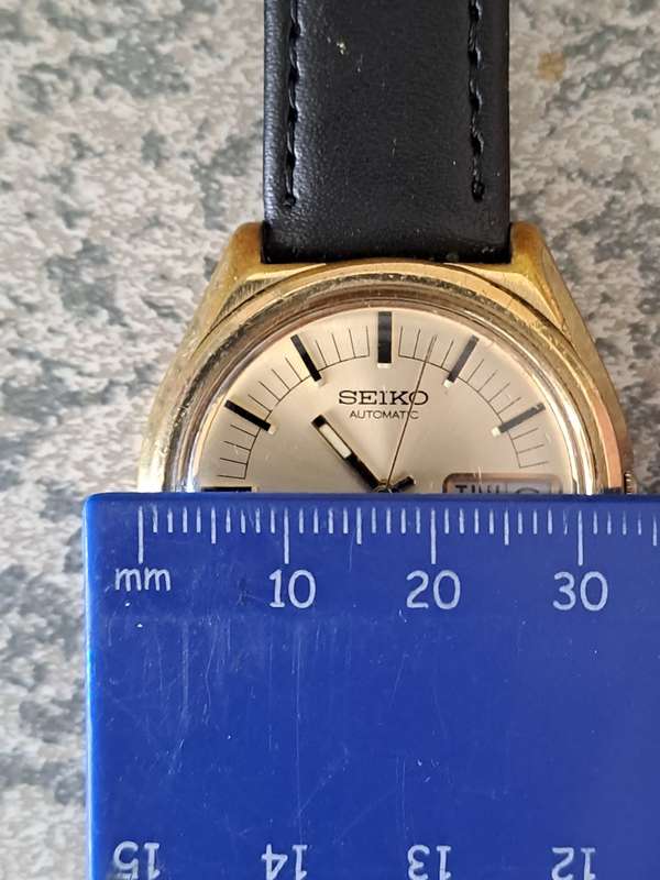 Vintage men`s seiko automatic