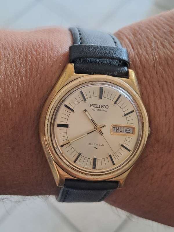 Vintage men`s seiko automatic