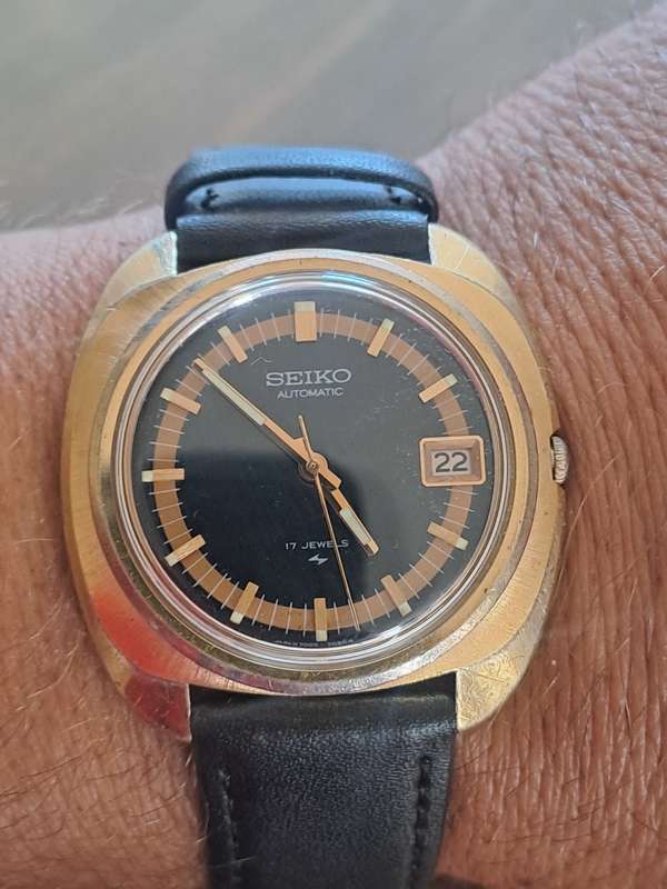 Vintage men`s seiko automatic