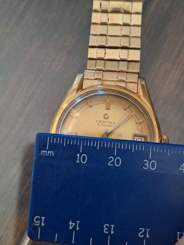 Vintage men`s certina DS automatic