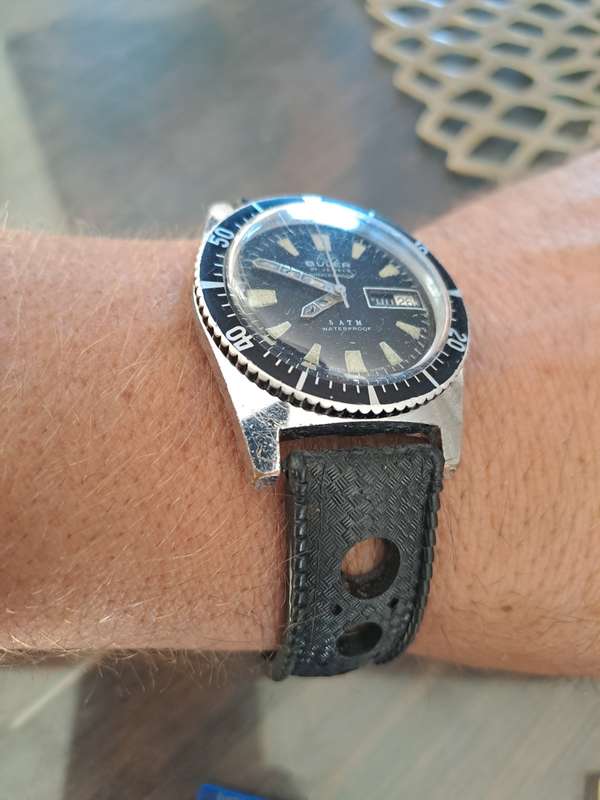 Vintage men`s Buler divers