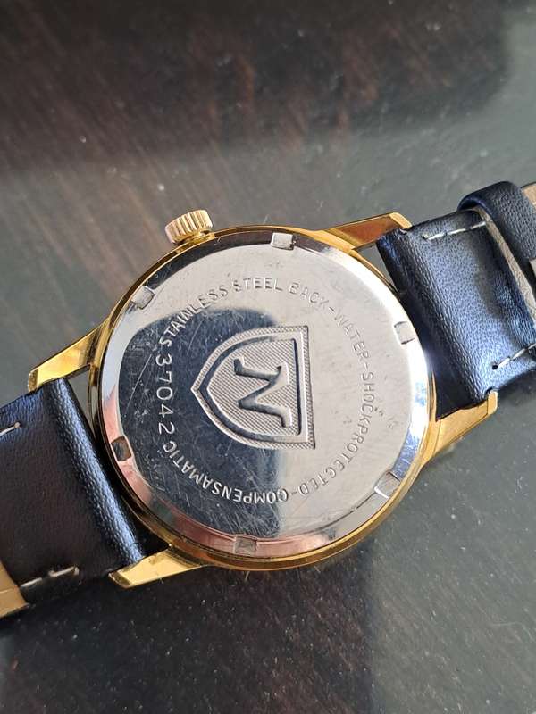 Vintage men`s Nivada in excellent condition