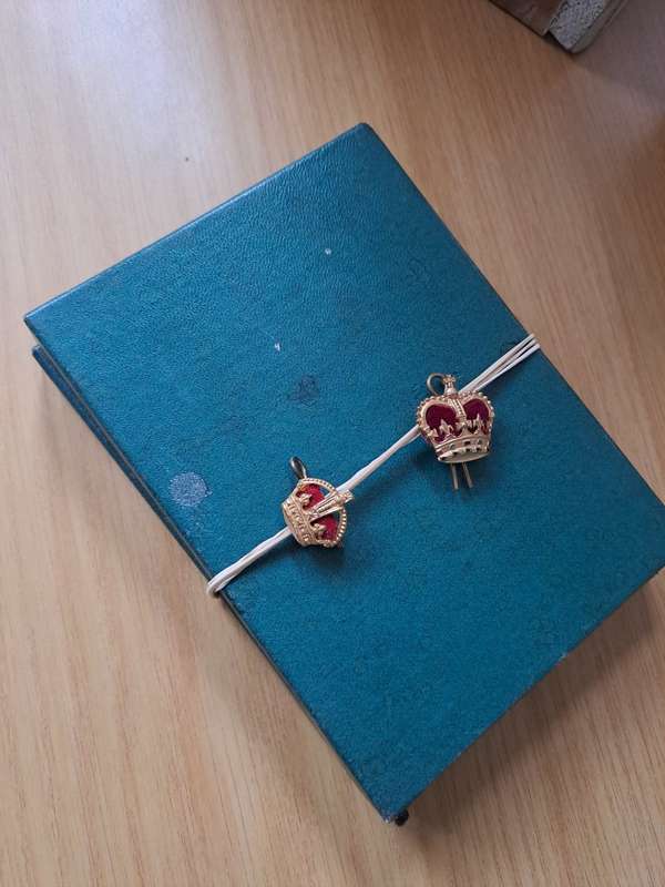 War medals and act