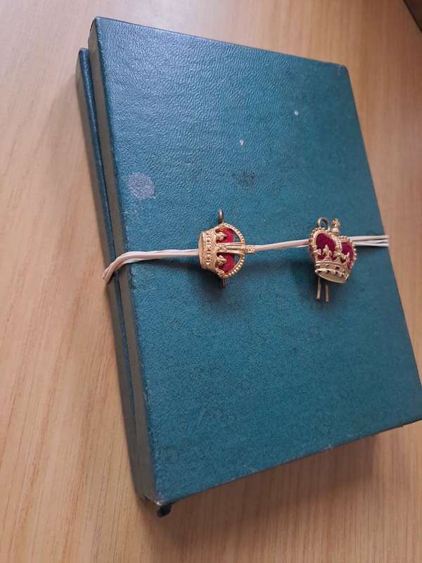War medals and act