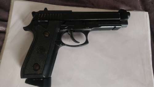 9mm pistol CO2 plus leather holster