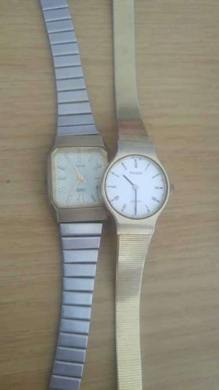 lots of watchs