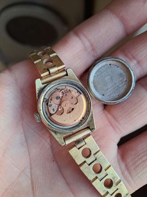 4x vintage ladies watches