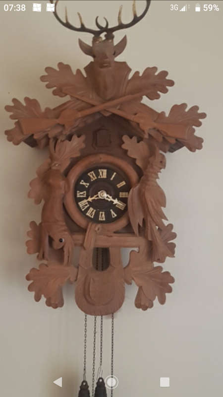 large hunter s cuckoo clock