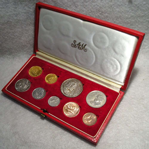 1968 Long Proof Set with Gold 2R and 1R Coins and with Silver Rand