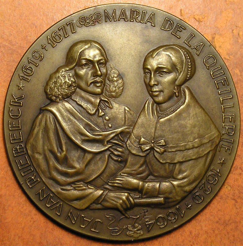 1952 van Riebeeck Tercentenary Large  Silver & Bronze Medals in Museum-Like Holder - 60 mm