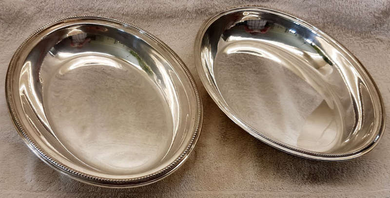 Sterling Silver Serving Dish: Sheffield Hallmarks for 1906-07: 1091 gm