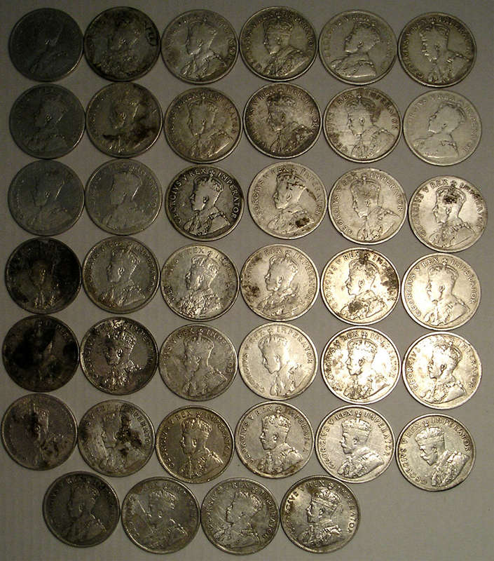 40 x George V 80% Silver 2 Shillings * 445 gm ** One Bid for All *
