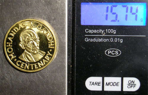 South Africa: 1969 Mohandas K. Gandhi Birth Centenary Medal - 22ct Gold,15.74 gm
