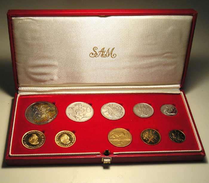 RSA: 1983 Long Proof Set with Gold One Rand and Two Rand Coins