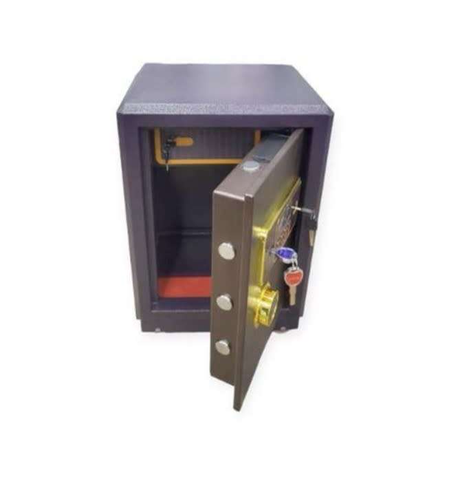 XF0743 AL-920 Safe On Wheels With 2 Keys + Combination Lock Safe Size: 49cmx 45 x 92cm