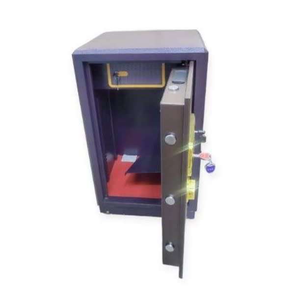 XF0742 AL-820 Safe On Wheels With 2 Keys + Combination Lock Safe Size 49cmx 42cm x 81cm