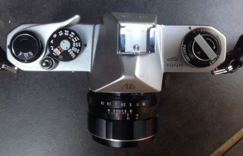 Vintage SLR camera - Pentax spotmatic(MEC13)