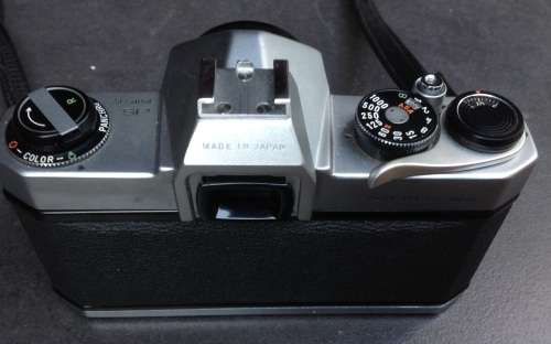Vintage SLR camera - Pentax spotmatic(MEC13)
