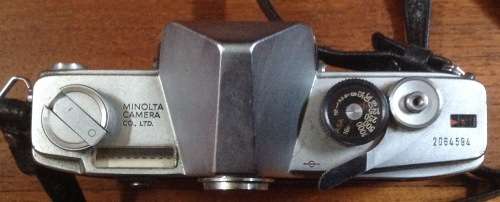 Vintage Minolta SR 7 camera - without lens - winder stuck (MEC23)