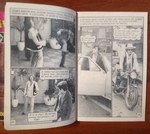 Photo-story / Fotoverhaal (1970/80). Well read booklets.