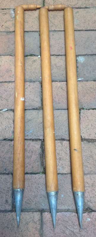 Complete Vintage set of MCC cricket wickets and bails - for the collector