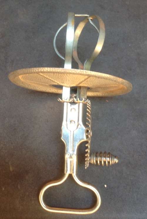 Vintage egg beater with splash guard in working order (21,cm)