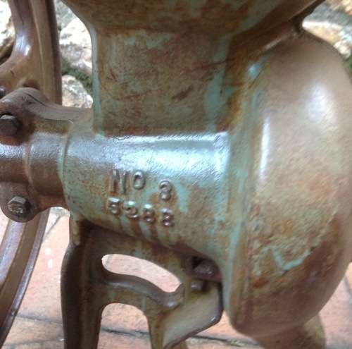 Vintage table mounted mealie grinder - Bentall No9 - heavy - COLLECTION ROODEPOORT ONLY