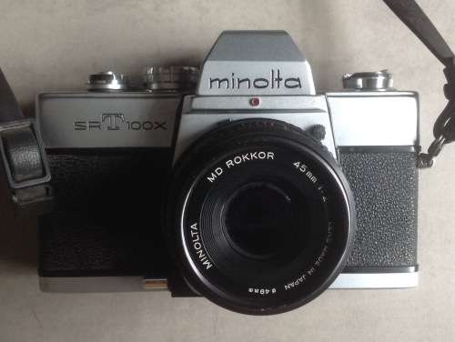 Vintage Minolta SRT 100x SLR camera - working