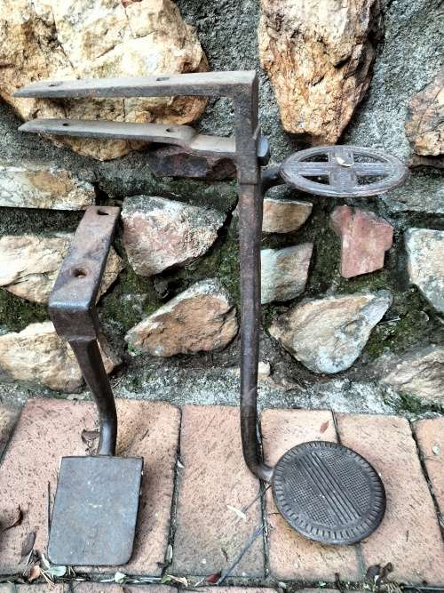Vintage horse/donkey cart steps (X 4)